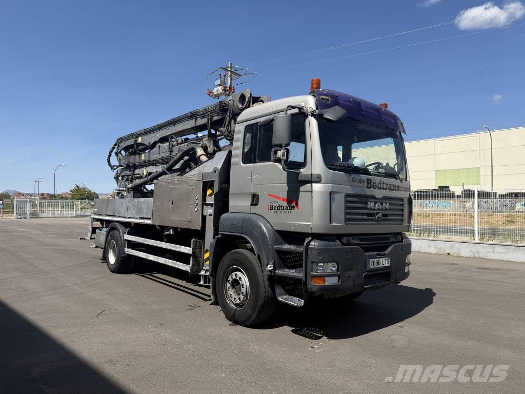 MAN TGA 320 طفرات توزيع الخرسانة