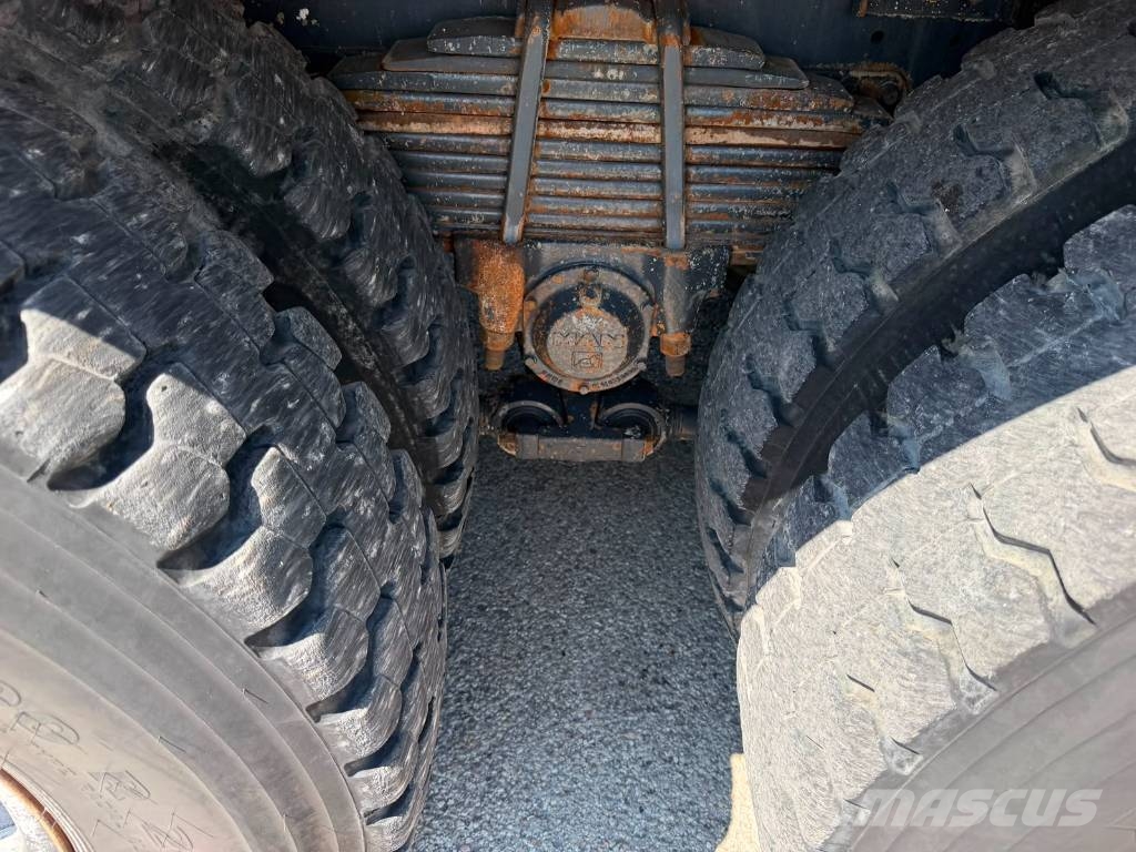 MAN 33.362 Pompa pentru beton