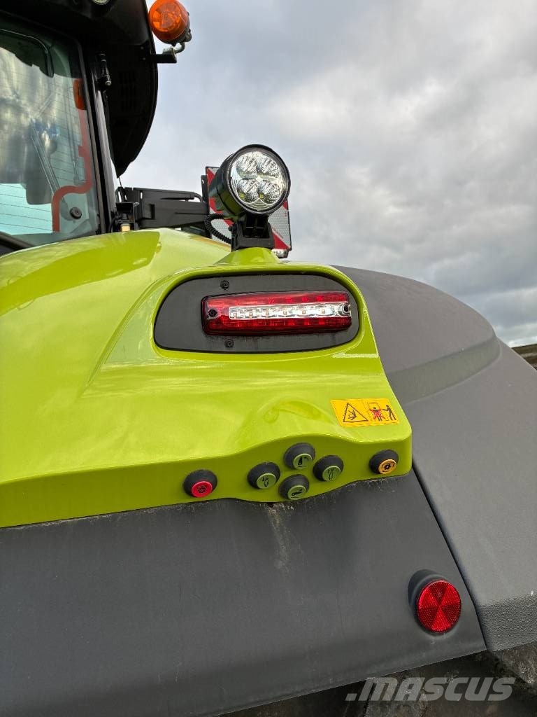 CLAAS Axion 960 Traktori