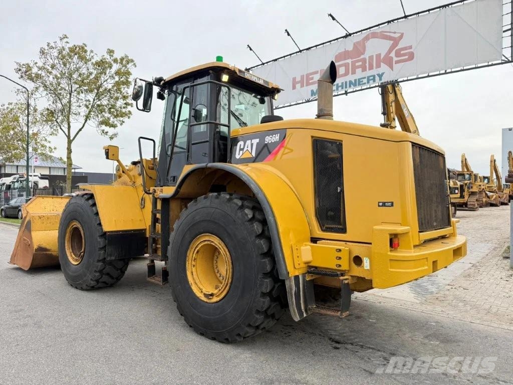CAT 966H Kolesni nakladalci
