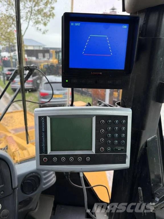 CAT 966H Kolesni nakladalci