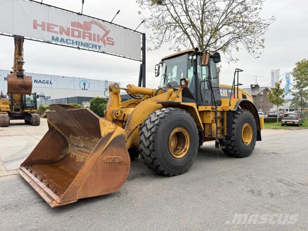 CAT 966H Kolesni nakladalci