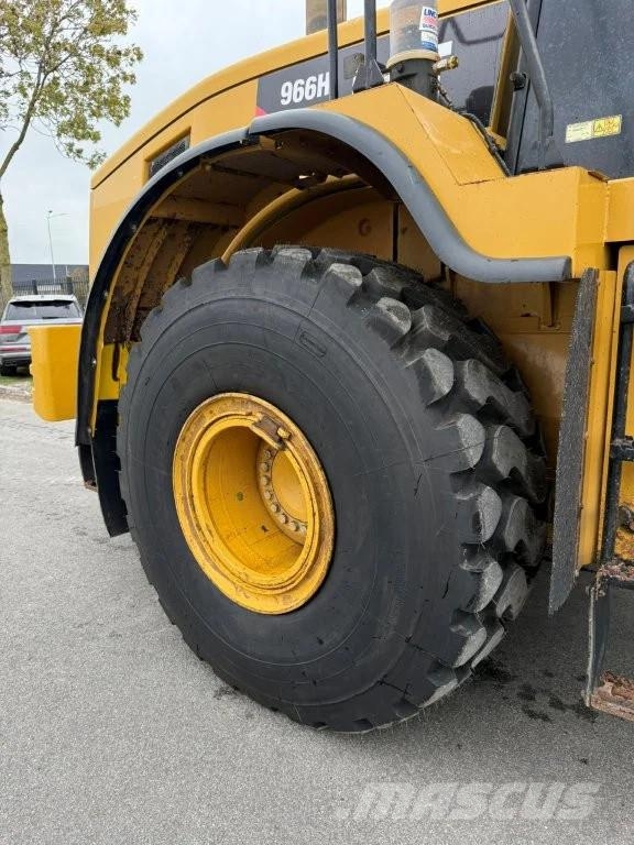 CAT 966H Kolesni nakladalci