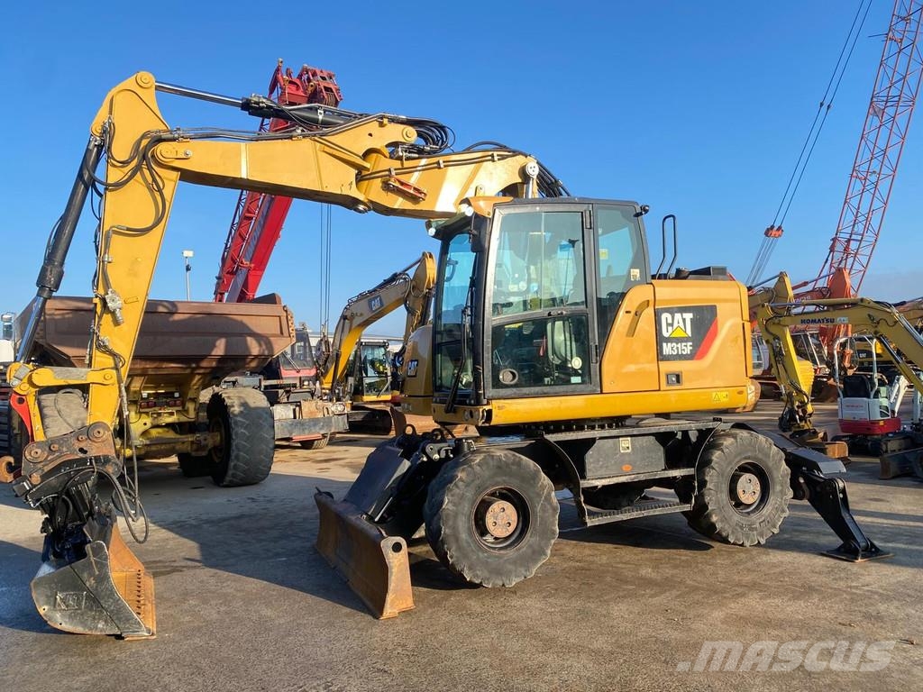 CAT M315F . Pyöräkaivukoneet