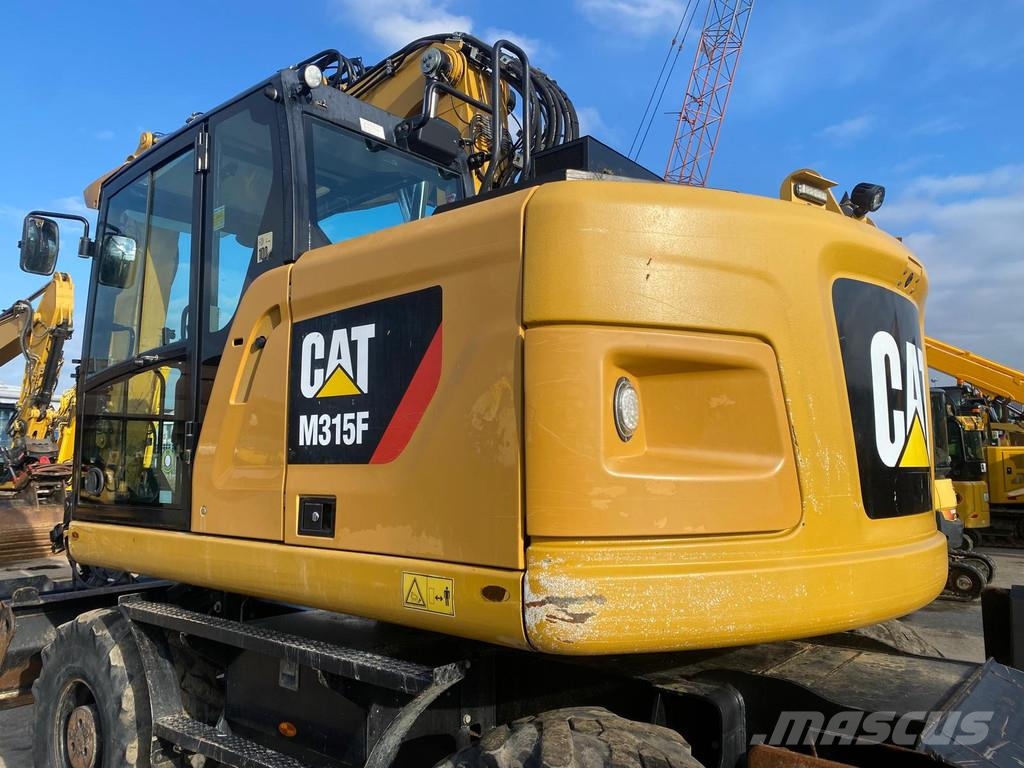 CAT M315F . Pyöräkaivukoneet