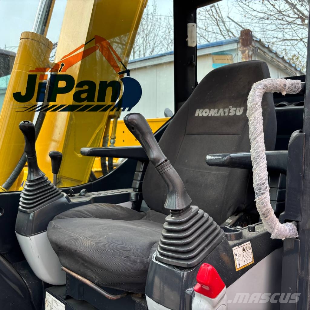 Komatsu PC 60 小型挖掘机