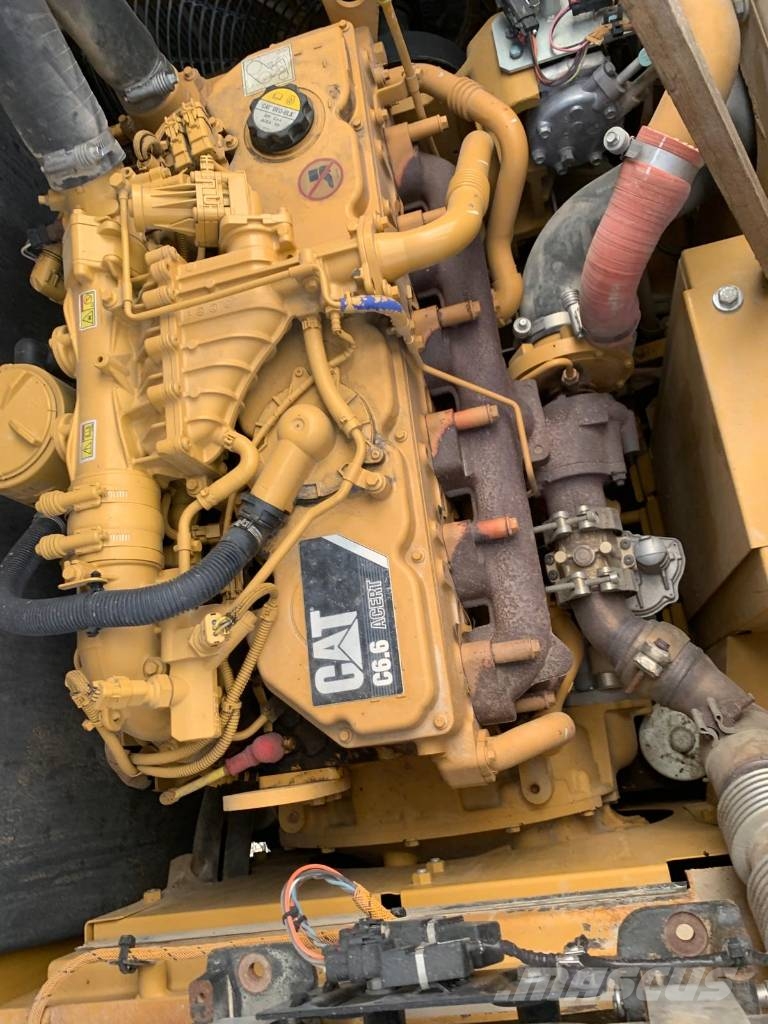 CAT 323 E-LN Paletli ekskavatörler