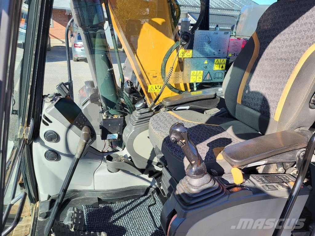 CASE CX130D 대형 굴삭기 29톤 이상