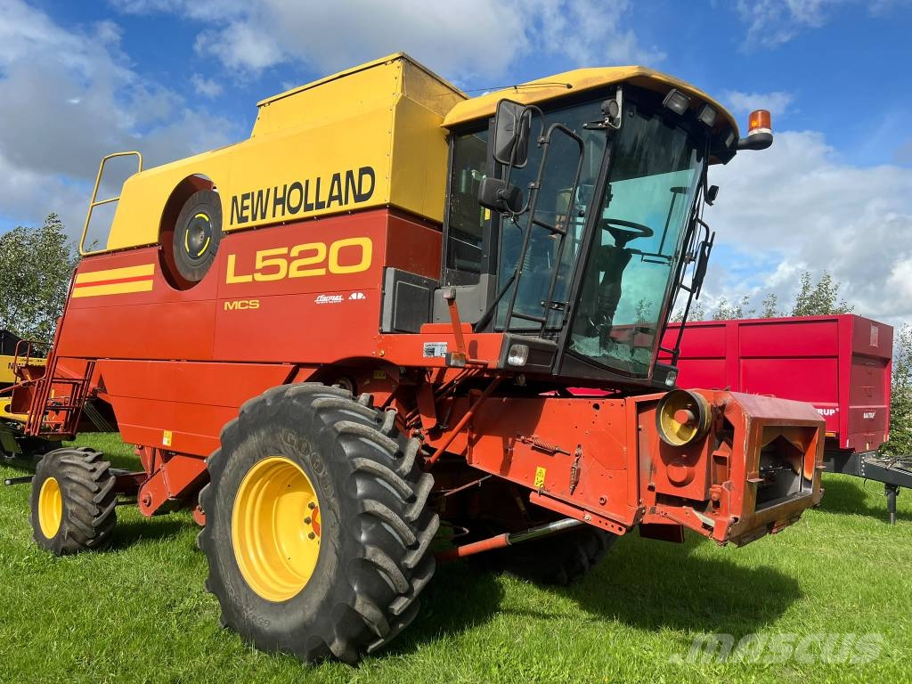 New Holland L520 Комбайни