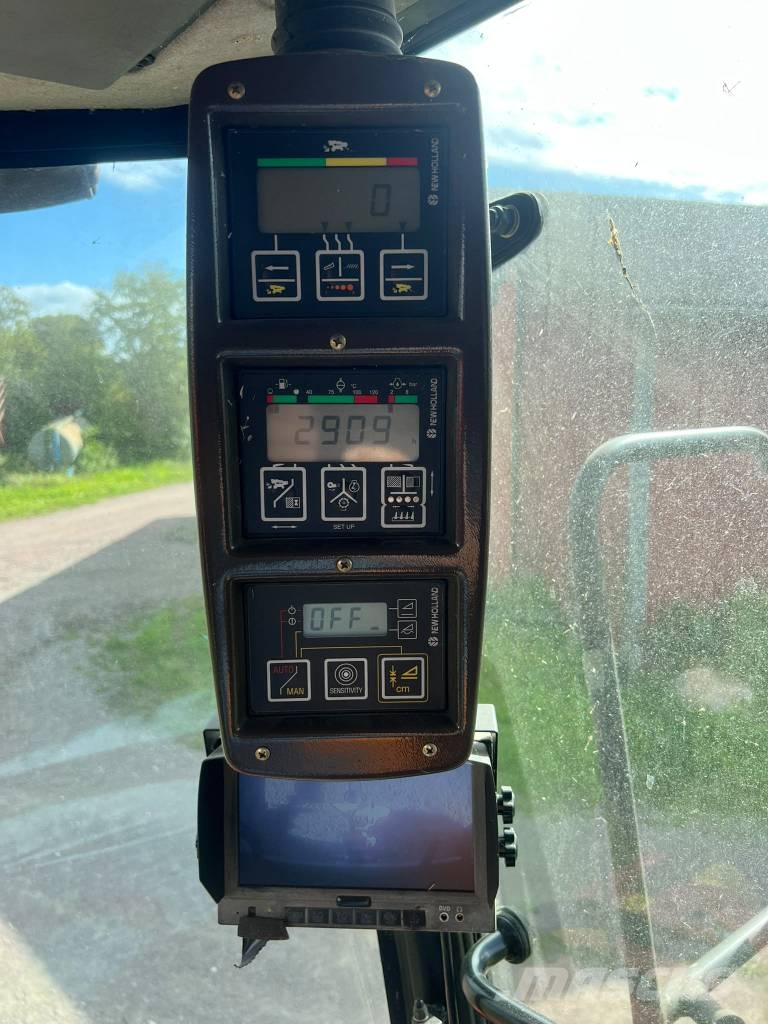 New Holland L520 Комбайни