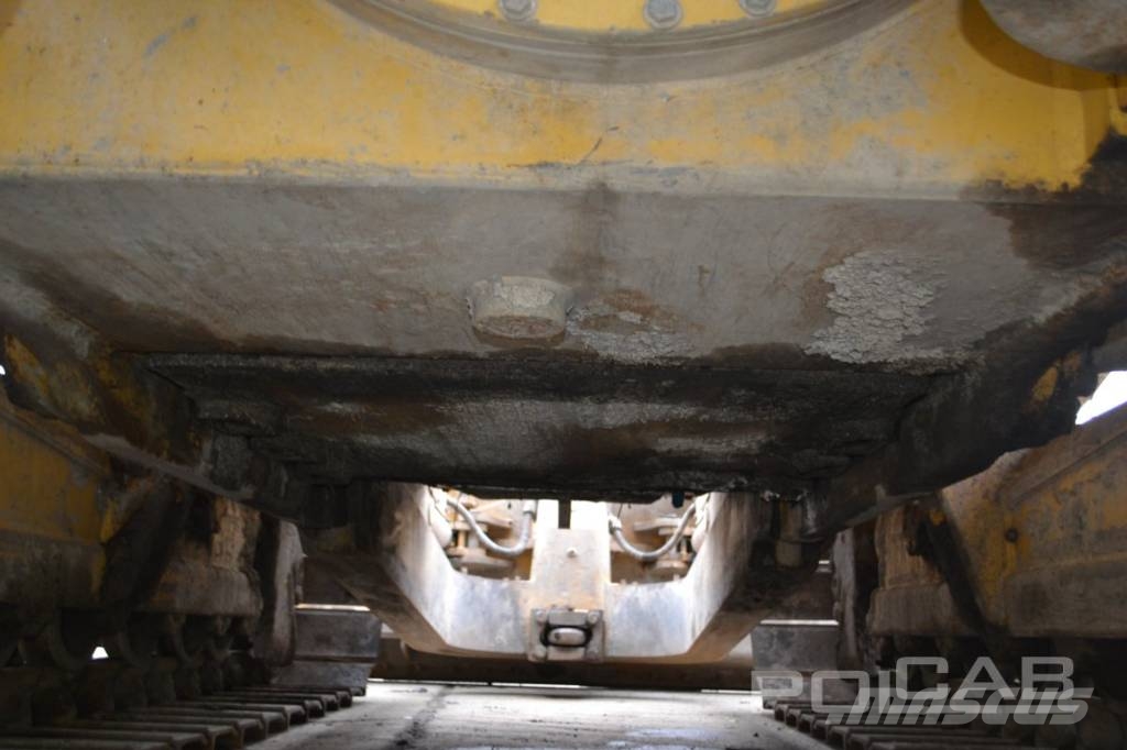 CAT D 6 N Гусеничні бульдозери