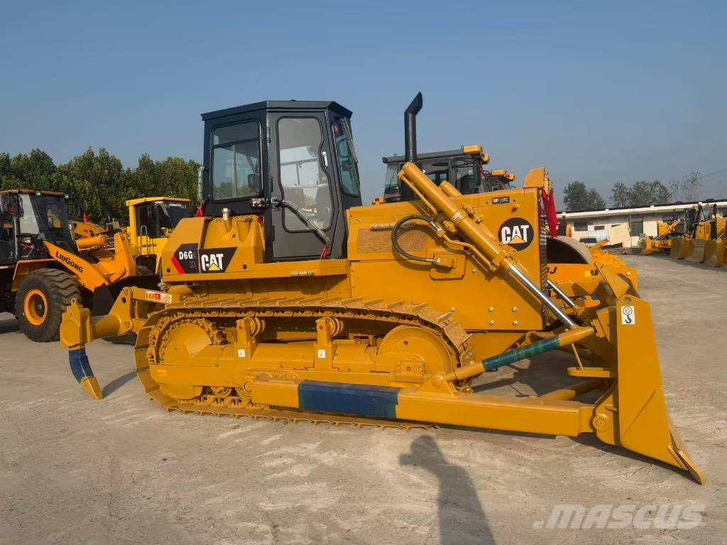 CAT D 6 G 履帶推土機