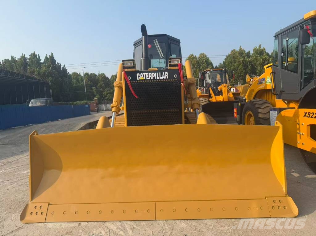 CAT D 6 G 履帶推土機