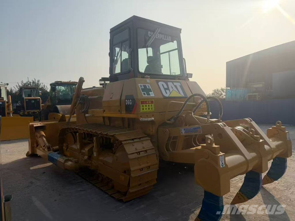 CAT D 6 G 履帶推土機