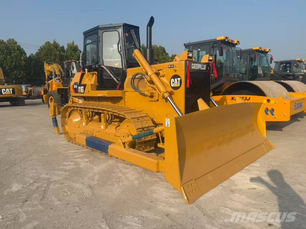 CAT D 6 G 履帶推土機