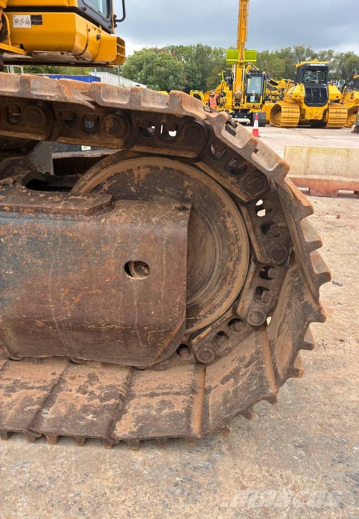 Komatsu PC 290 LC-11 Roomikekskavaatorid