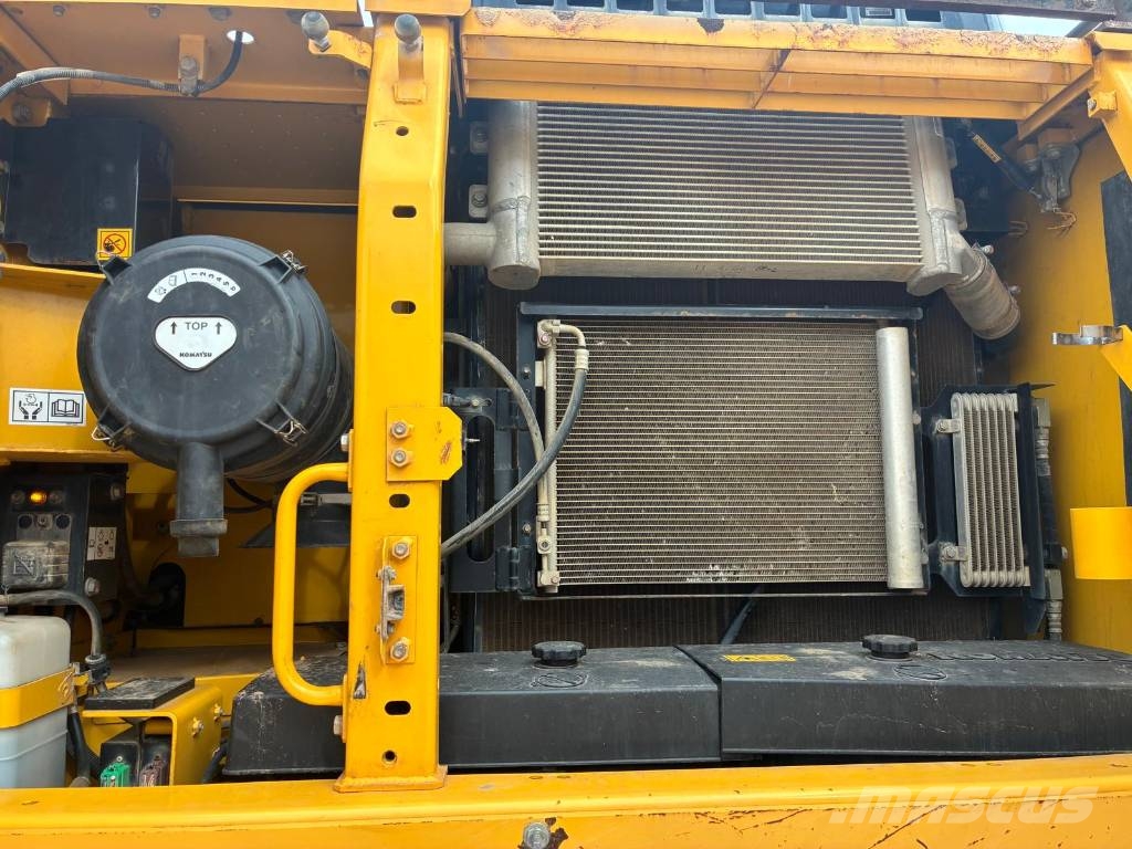 Komatsu PC 290 LC-11 Roomikekskavaatorid
