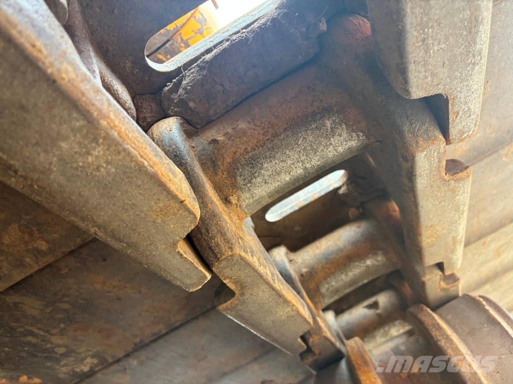 Komatsu PC 290 LC-11 Roomikekskavaatorid