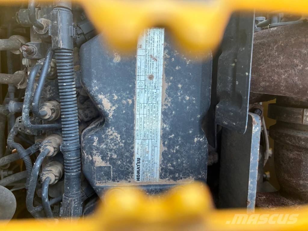 Komatsu PC 290 LC-11 Roomikekskavaatorid