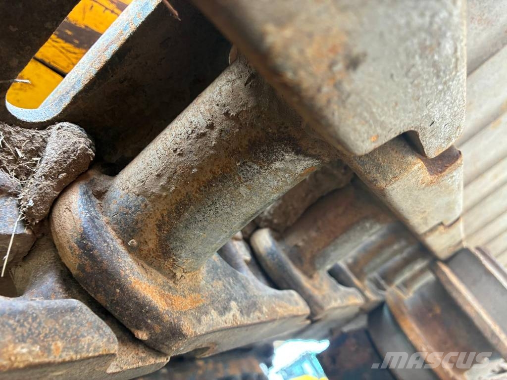 Komatsu PC 290 LC-11 Roomikekskavaatorid