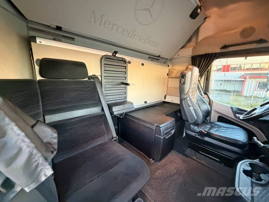 Mercedes-Benz Actros 2545 L Seria nr 3686 厢式货车