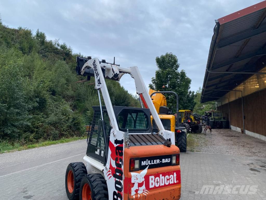 Bobcat 751 スキッドステアローダー