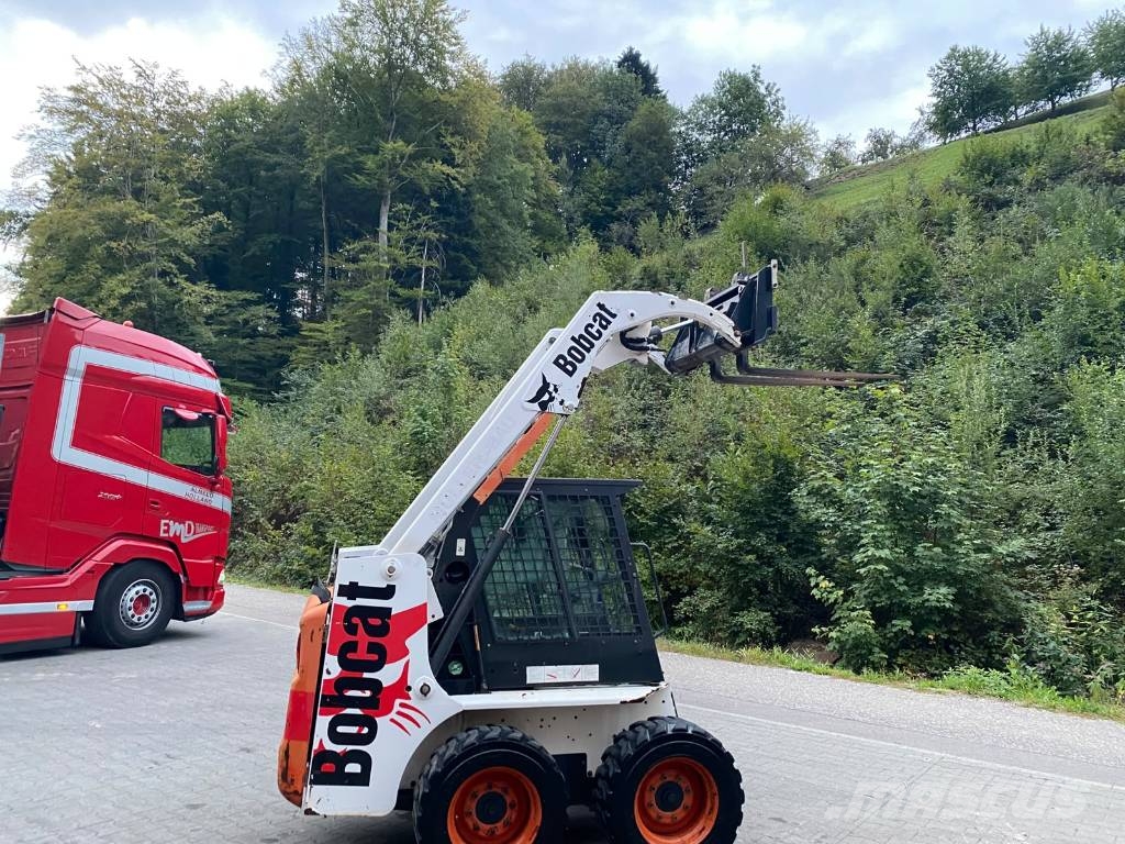 Bobcat 751 スキッドステアローダー