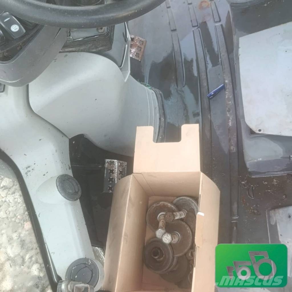 CAT 906 Complete Cabin Kabiny a interiér