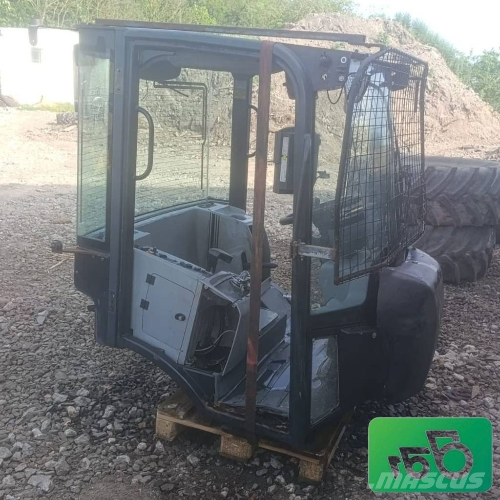 CAT 906 Complete Cabin Kabiny a interiér