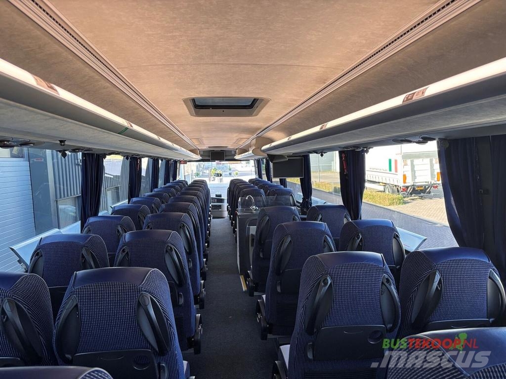 VDL Futura FHD2-129/370 Autobuses tipo pullman