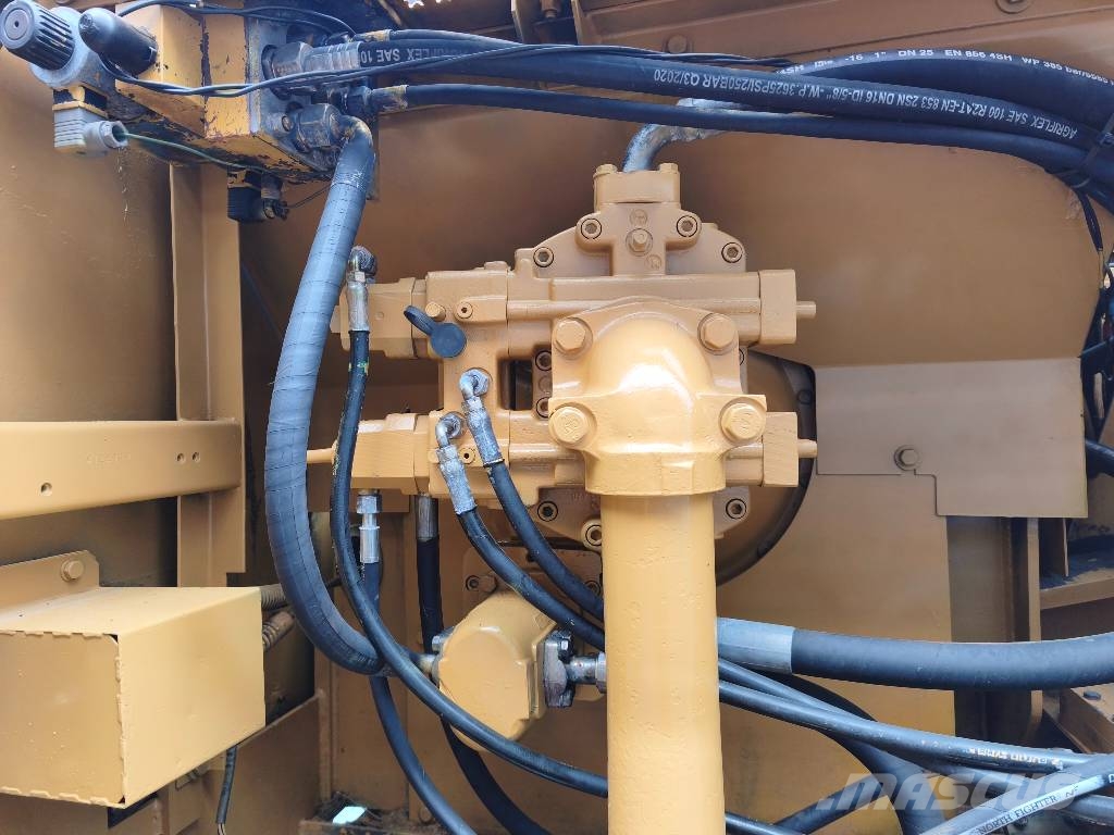 CAT 325 LN Escavatori cingolati