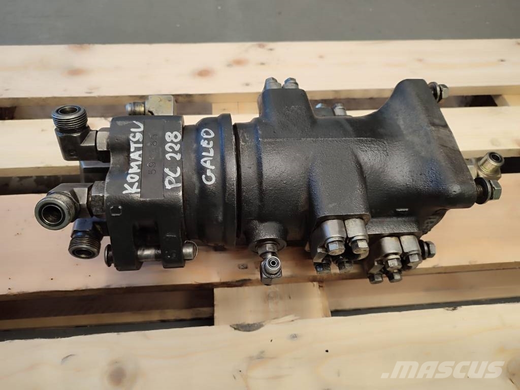 Komatsu 174 / 5 000 Hydraulic rotator 59K665 Komatsu PC22 Hidravlika