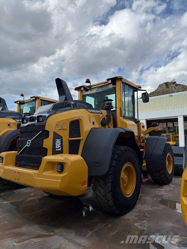 Volvo L 90 H Pale gommate