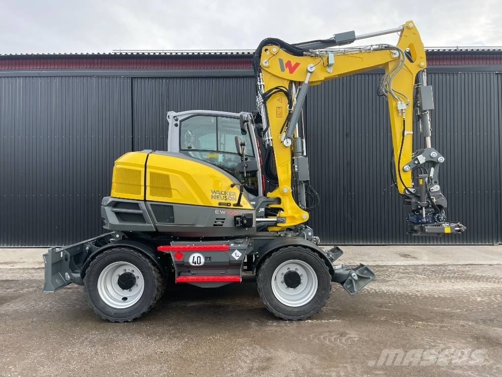 Wacker Neuson EW 100 - 2 Wheeled excavators
