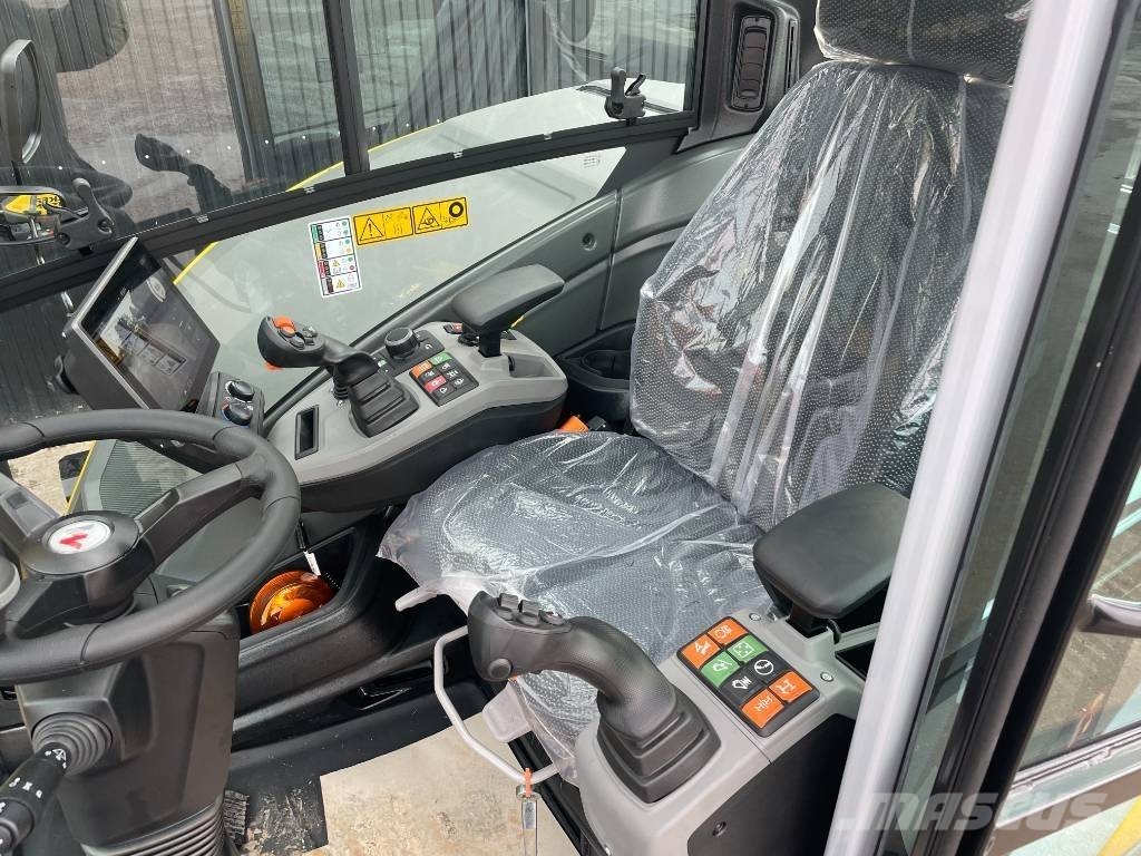 Wacker Neuson EW 100 - 2 Wheeled excavators