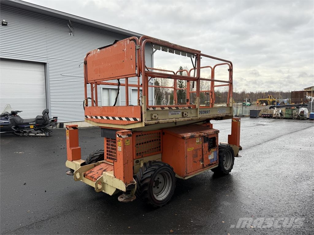 JLG 260 MRT Saksilavat