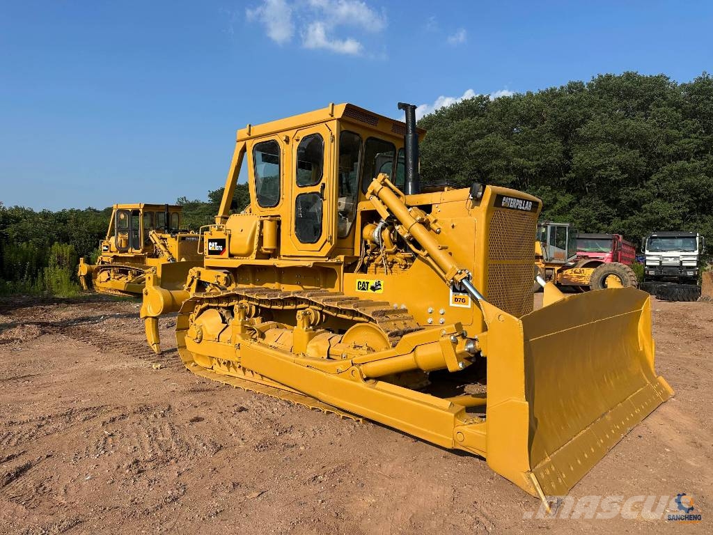CAT D7G Buldožerji goseničarji