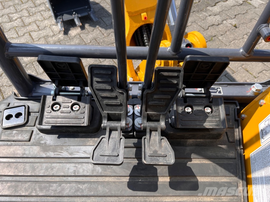 XCMG XE18E Minikaivukoneet < 7t