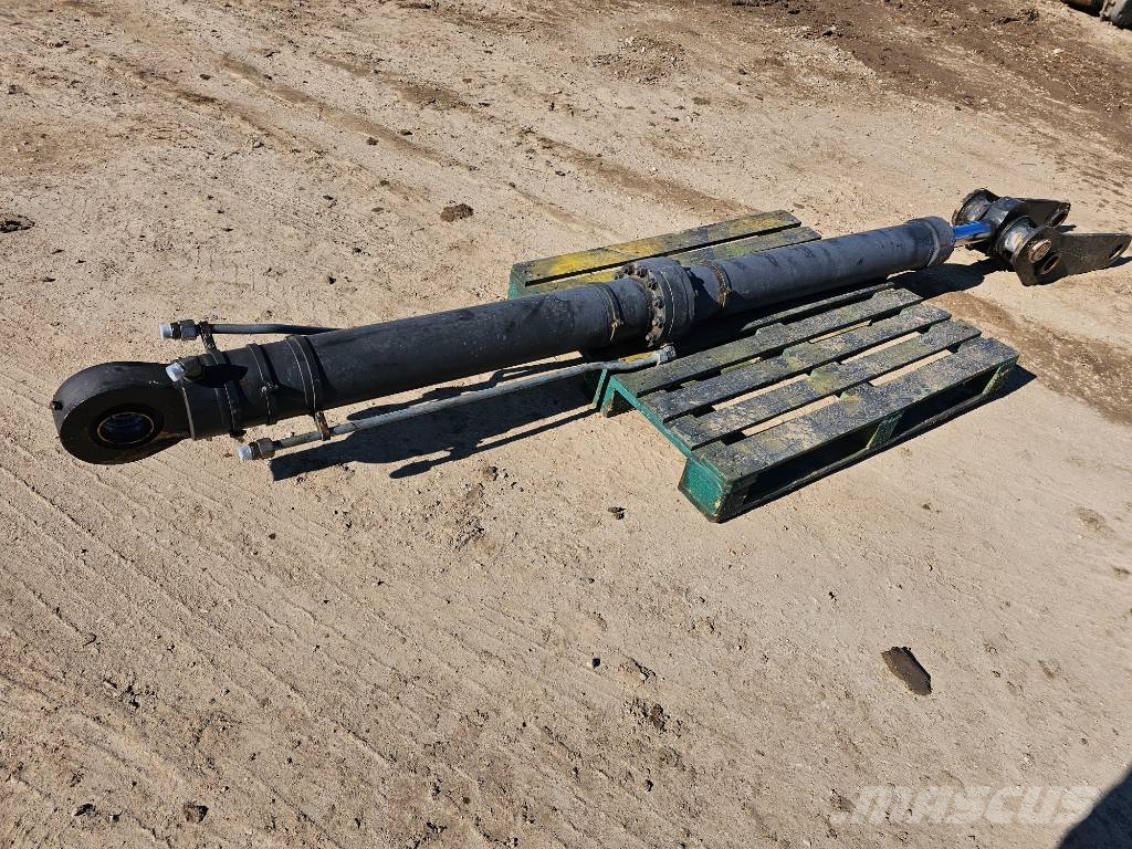 Ponsse Ergo Booms and arms