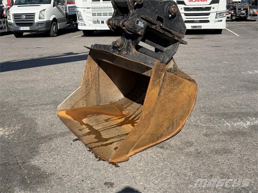 Volvo EC160ENL حفارات زحافة