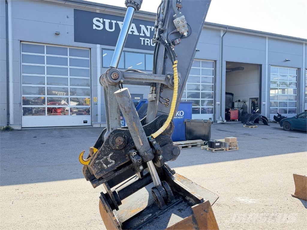 Volvo EC160ENL حفارات زحافة