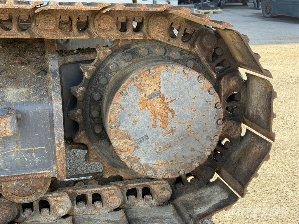 Volvo EC160ENL حفارات زحافة
