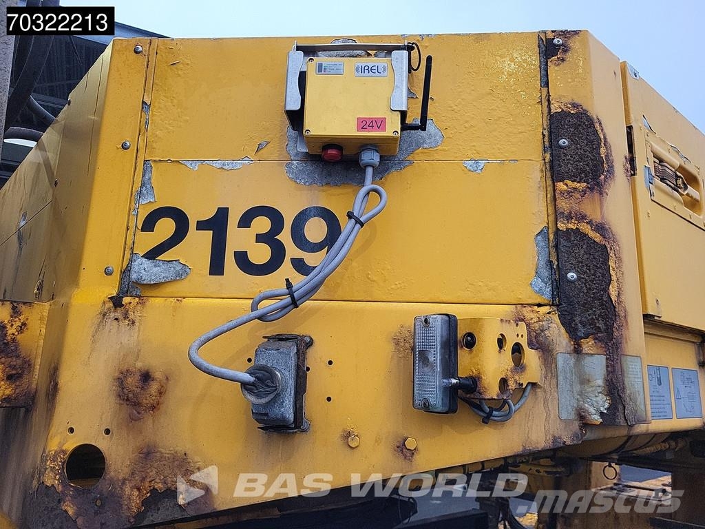 Goldhofer STZ-VKL-3-35/80A Extendable Gooseneck نصف مقطورة مسطحة منخفضة