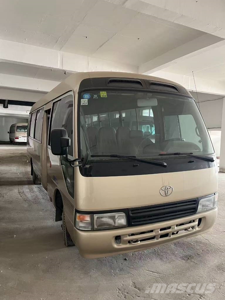 Toyota Coaster Intercity busser