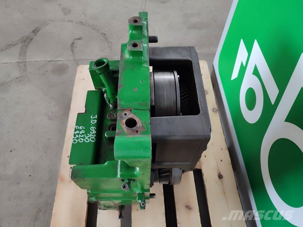 John Deere Rear PTO R249494 JOHN DEERE 6920 Mootorid