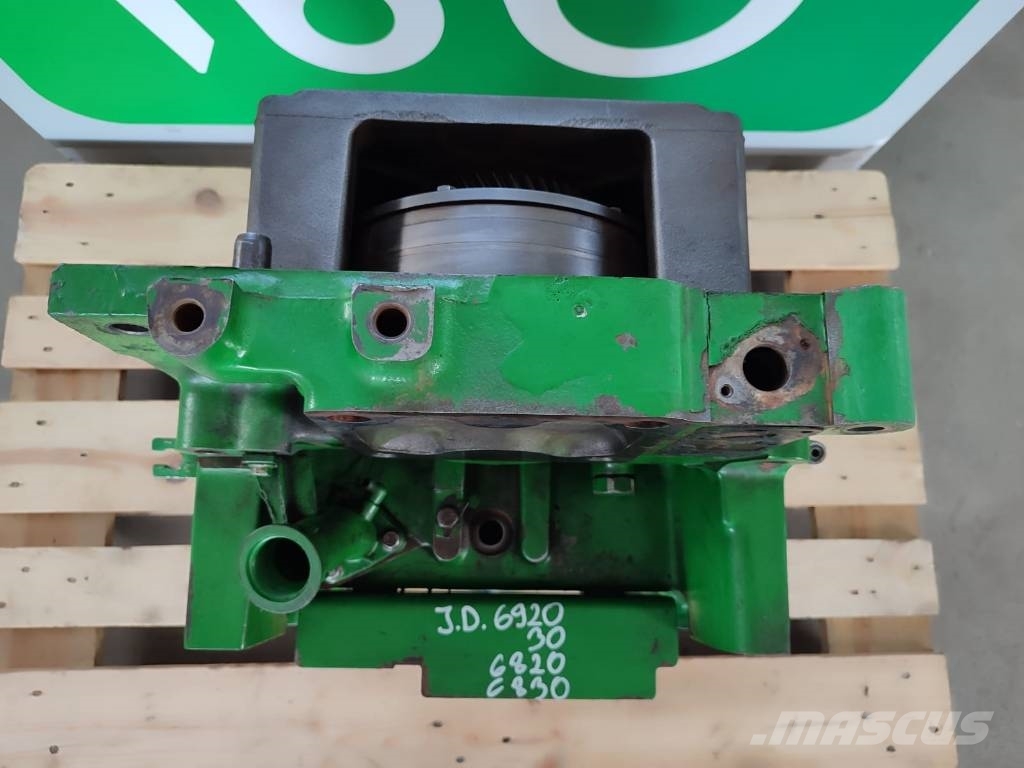 John Deere Rear PTO R249494 JOHN DEERE 6920 Mootorid