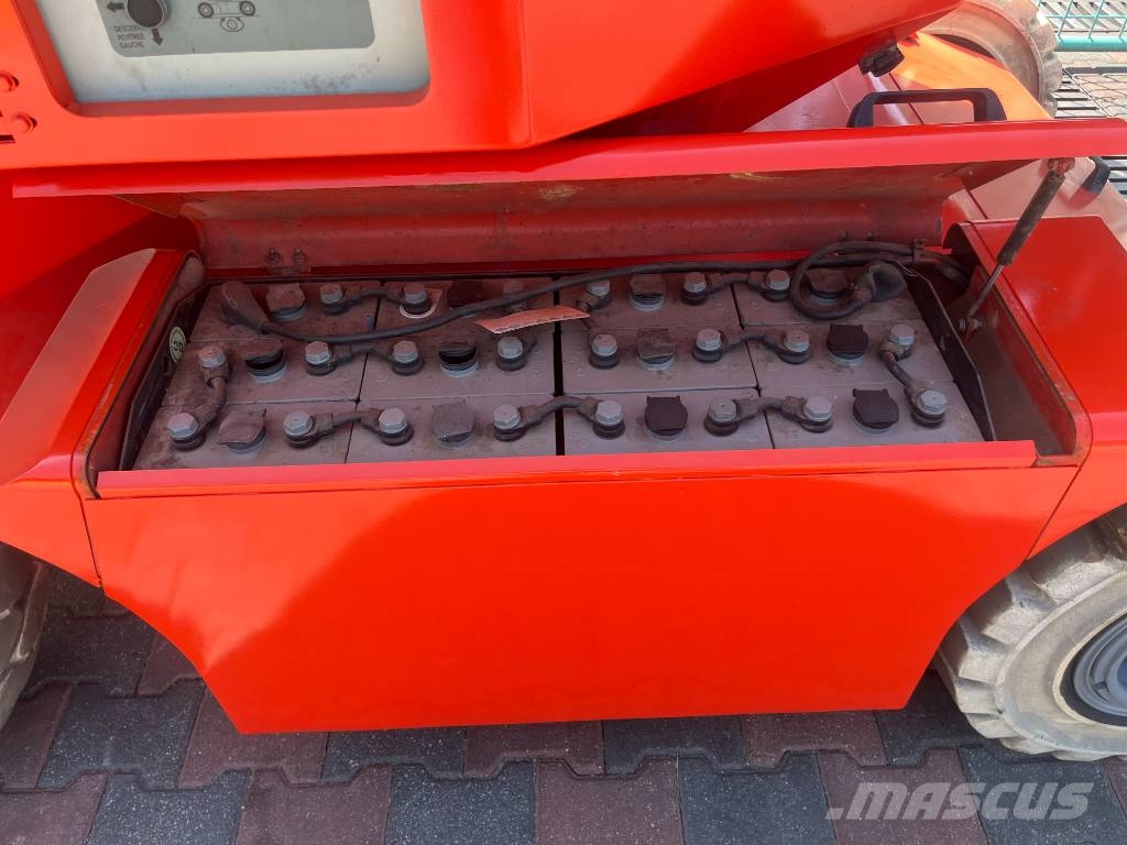 Manitou LOC MANULOC 150AET V-3961 FOR EXPORT ONLY EO Вертикальні щоглові підйомники