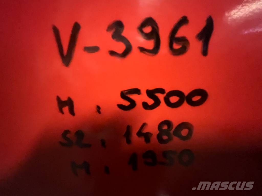 Manitou LOC MANULOC 150AET V-3961 FOR EXPORT ONLY EO Вертикальні щоглові підйомники