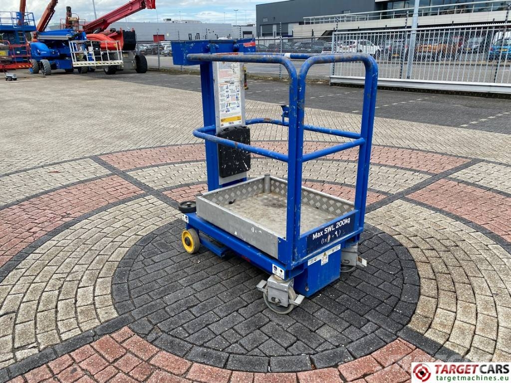 Power Tower Nano Vertical Mast Work Lift 450cm Defect 垂直升降工作台