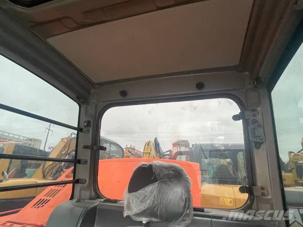 Hitachi ZX60 Mini Escavadoras <7t